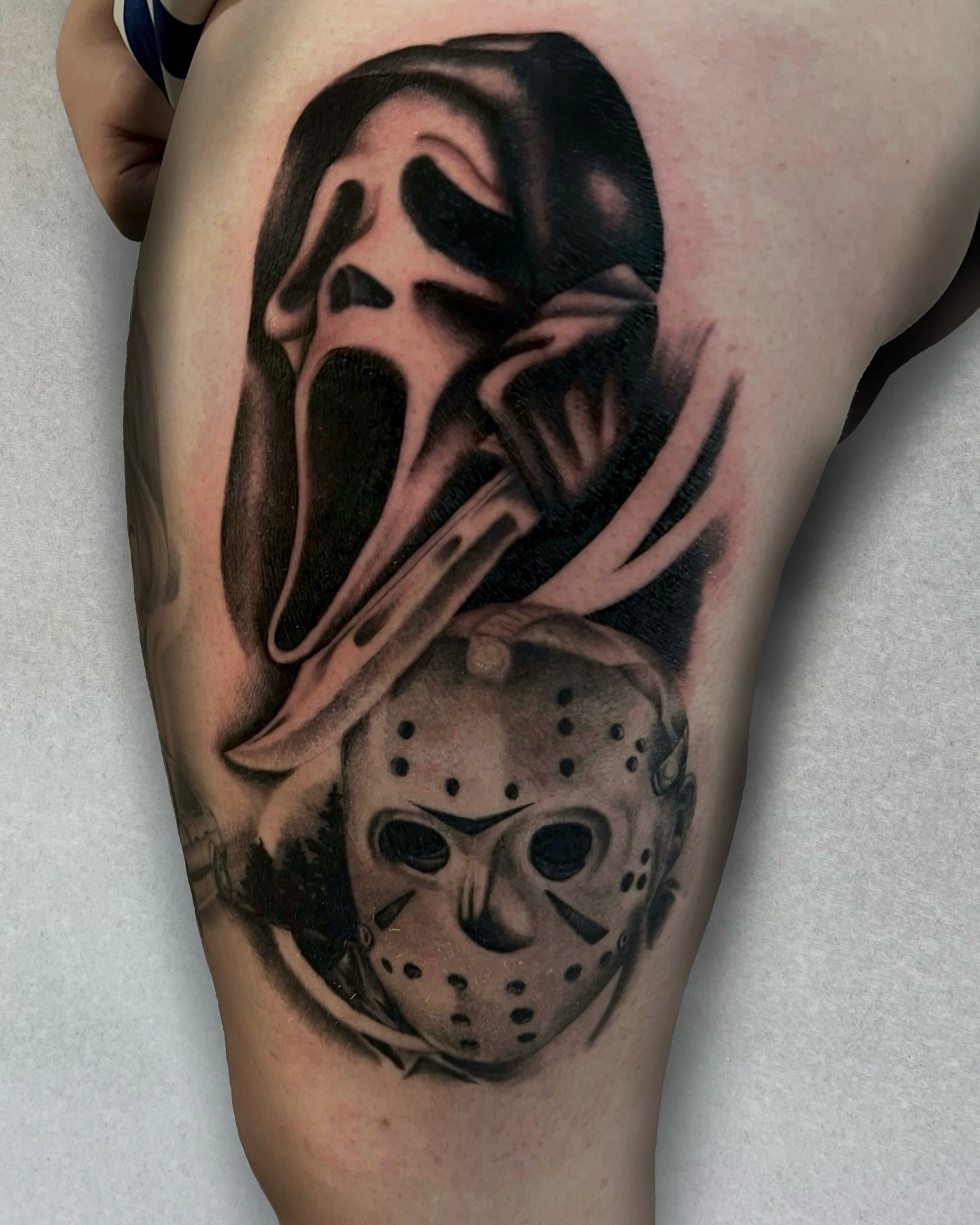 Scream + Friday the 13th hockey mask realism