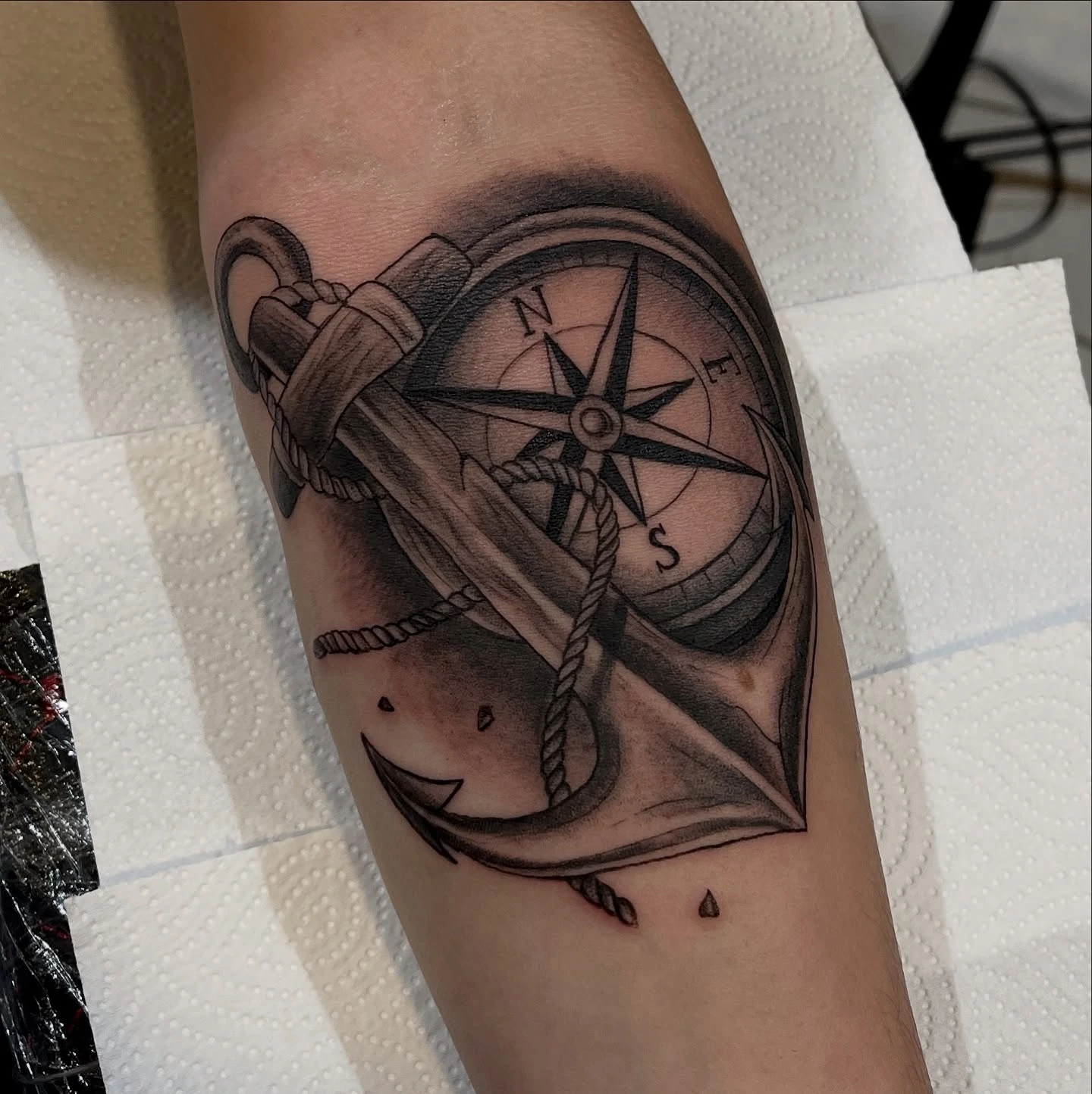 Anchor with rope and compass — finished healed shot