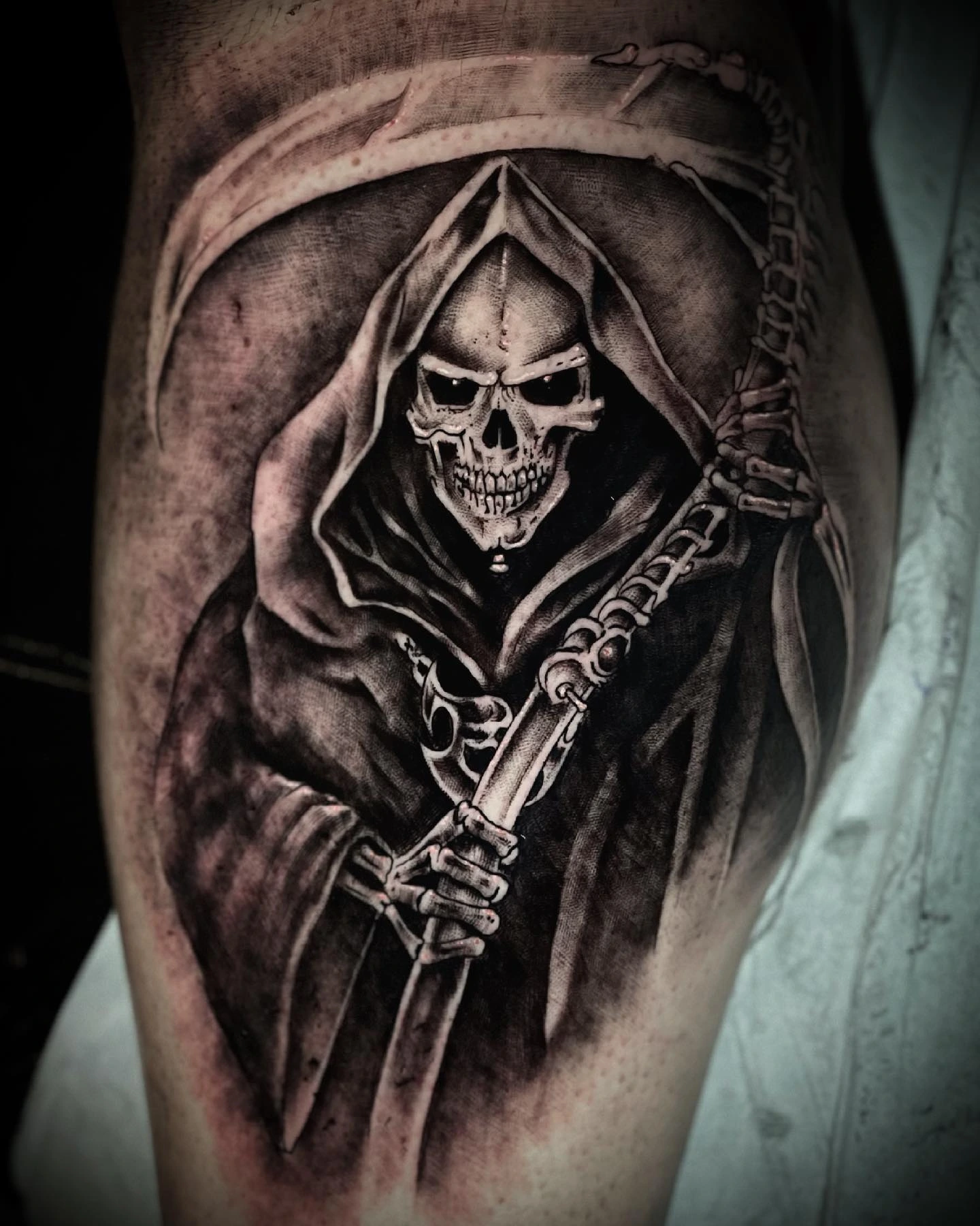 grim reaper with scythe (La muerte)